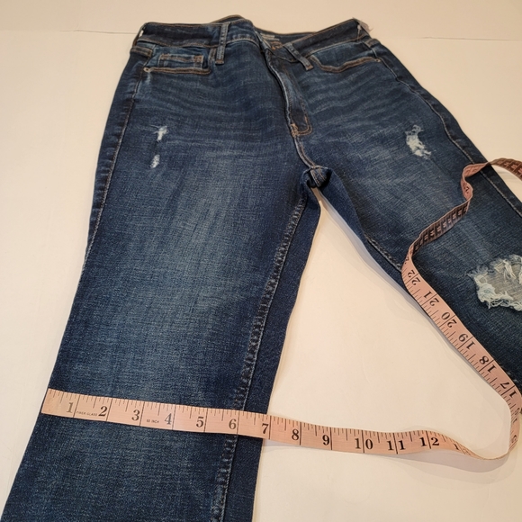 Old Navy Rockstar Extra High-Rise Super Skinny Distressed Jeans Size 10 P NWT! - Picture 7 of 17